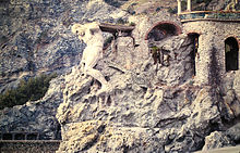 220px-IL_gigante_nelle_Cinque_Terre